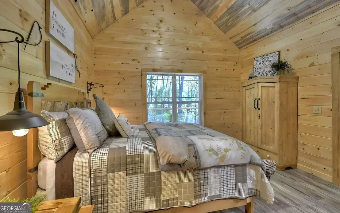 Photo of 184 Rockhouse Road