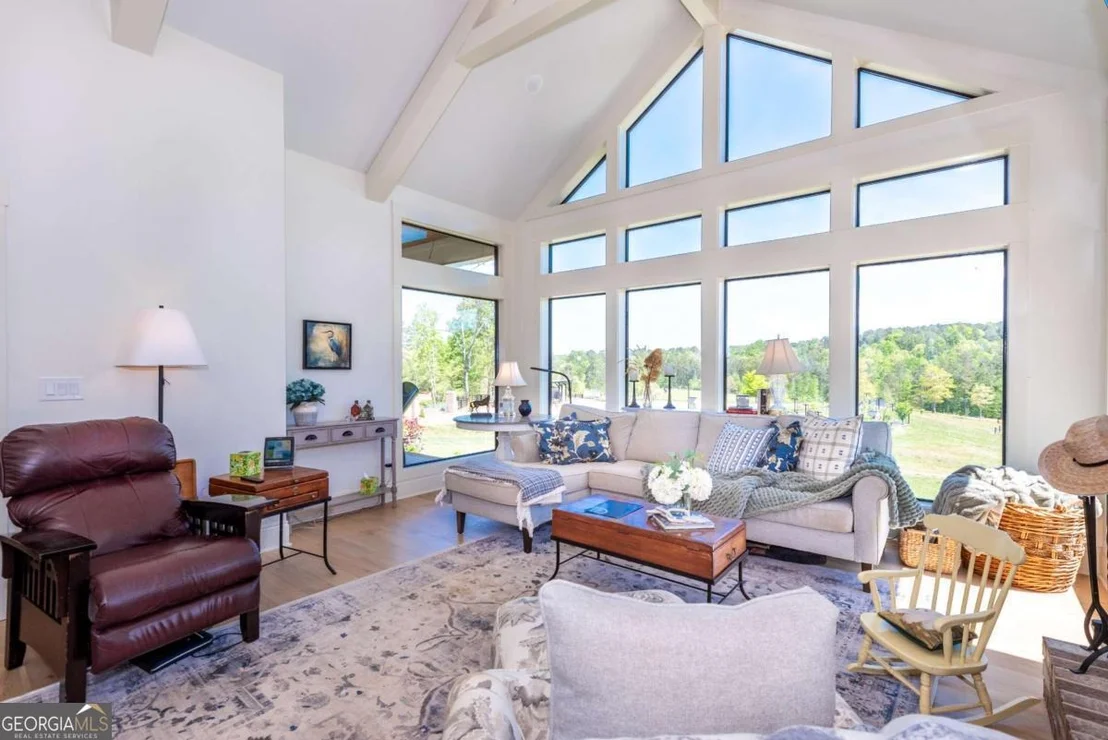 Photo of 228 Grey Squirrel Point