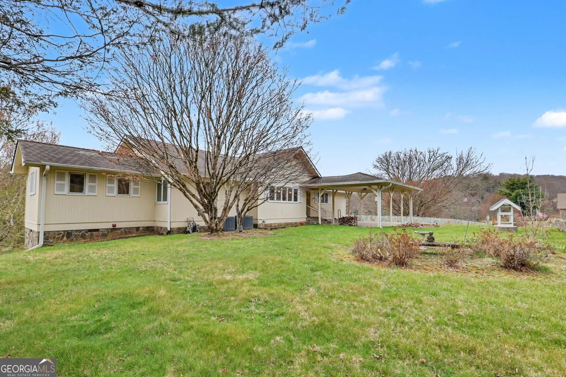 Photo of 70 Fairway Lane