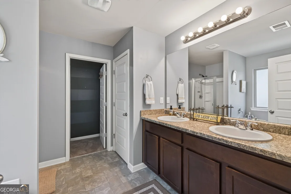 Photo of 225 Mary Jane Lane