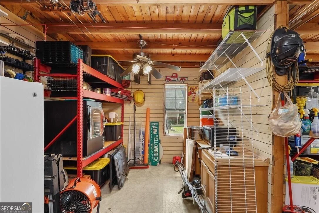 Photo of 3158 Midland Road