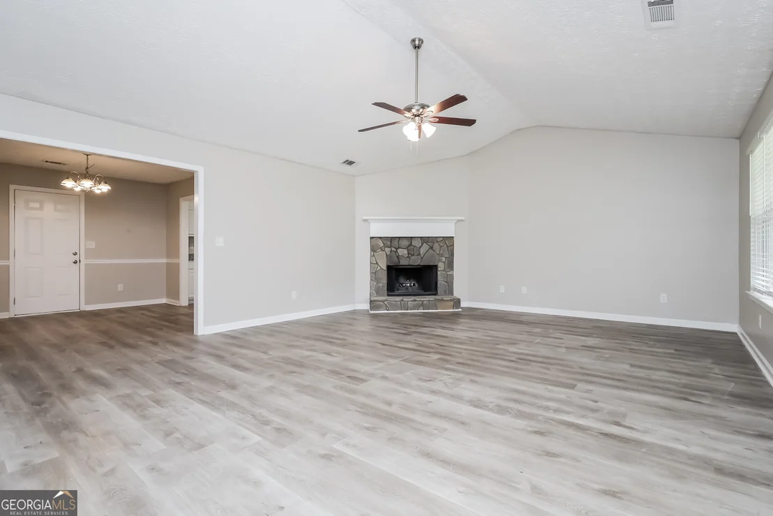 Photo of 800 Pointe Trail