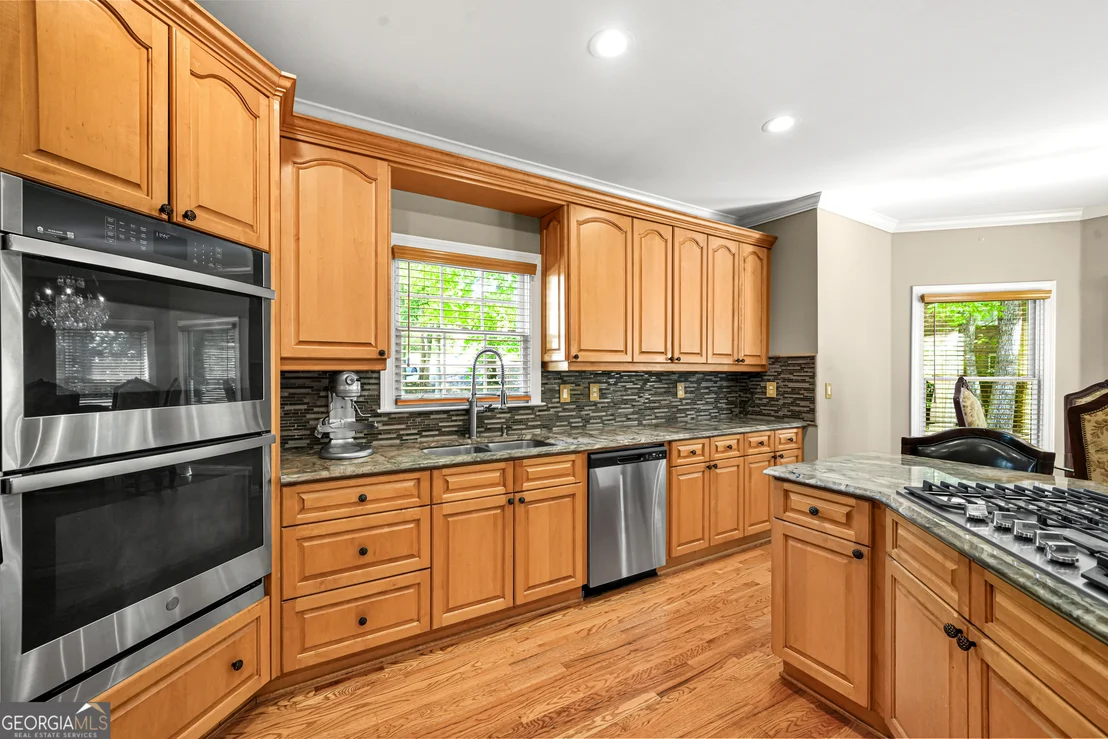 Photo of 990 Autumn Close