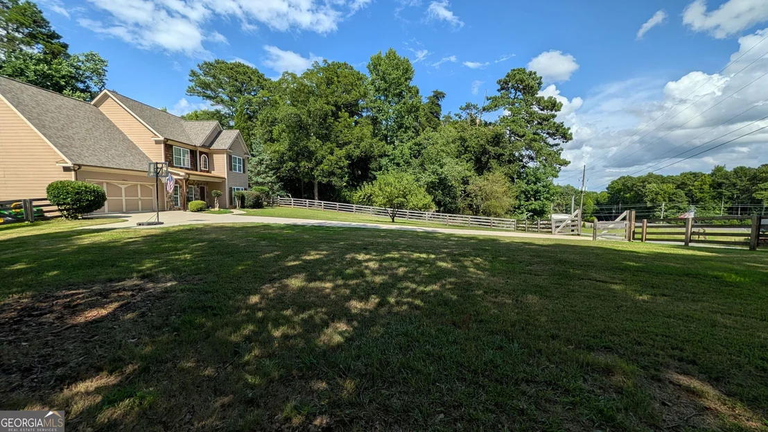 Photo of 1950 Mountain Road