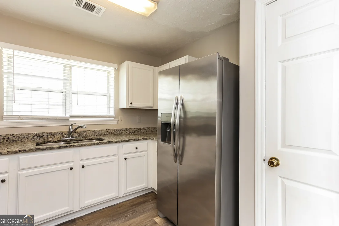 Photo of 372 Jasmine Drive