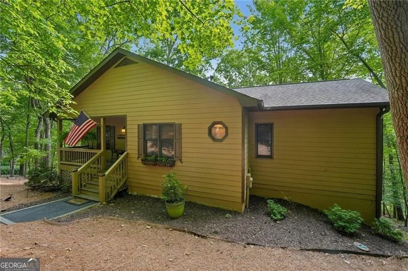 Photo of 1482 Valley View Drive