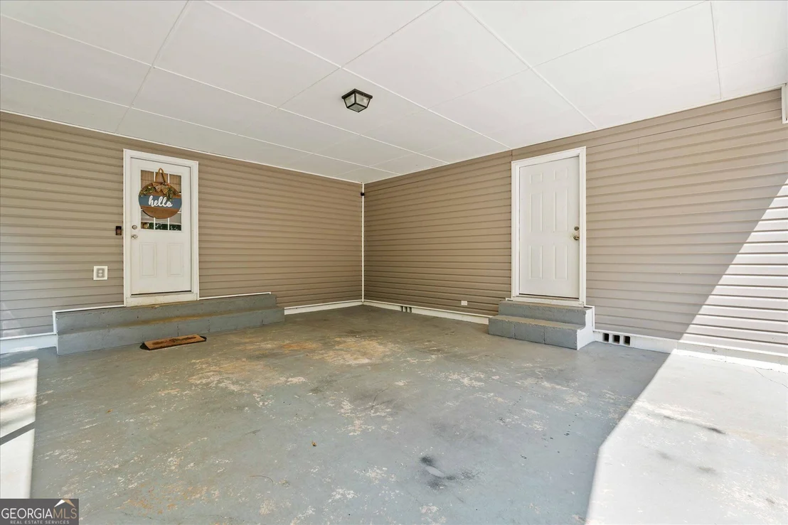 Photo of 210 Poplar Street