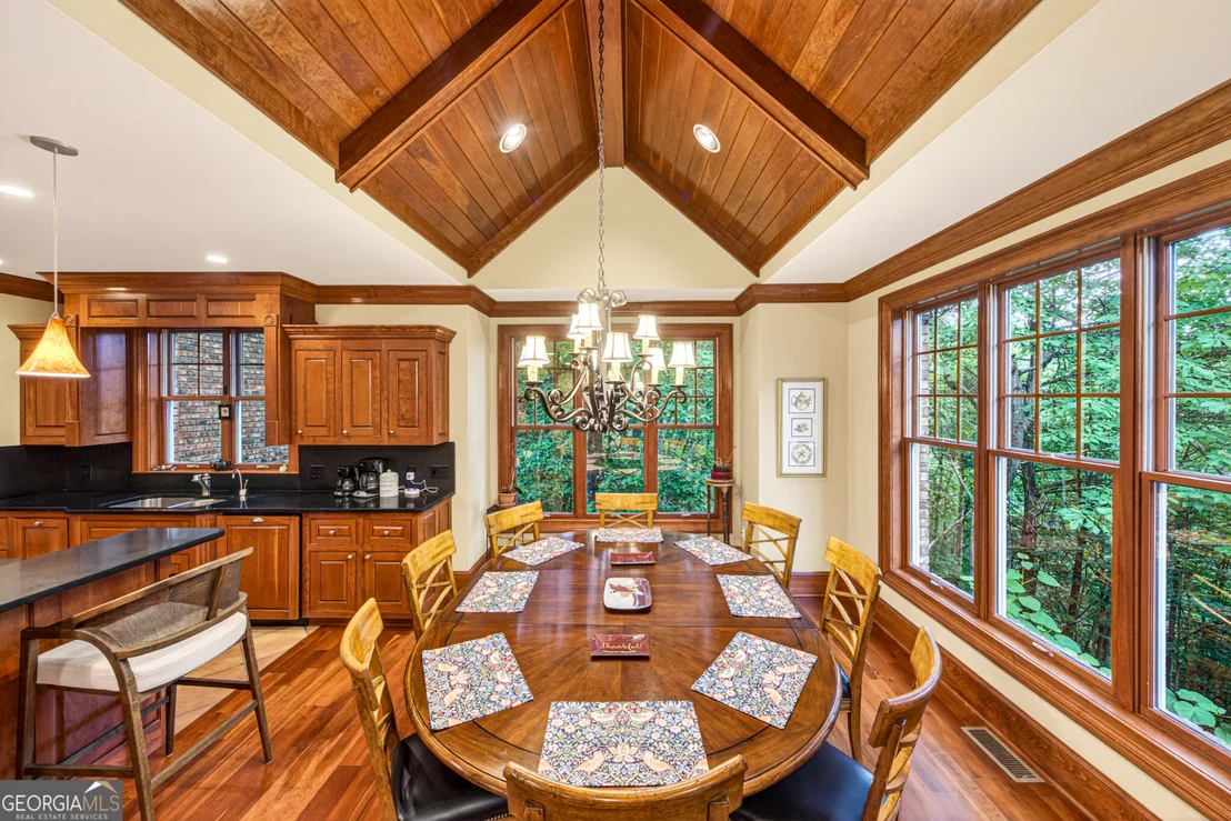 Photo of 795 Chenocetah Drive