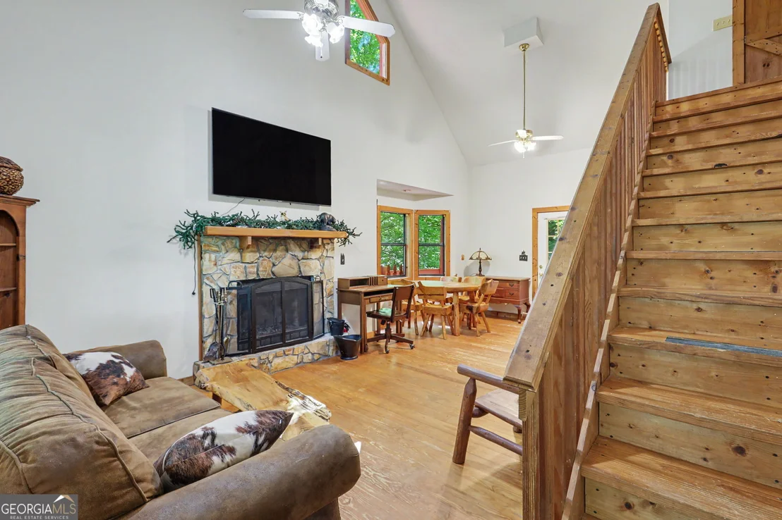 Photo of 618 Bent Laurel Ridge Road