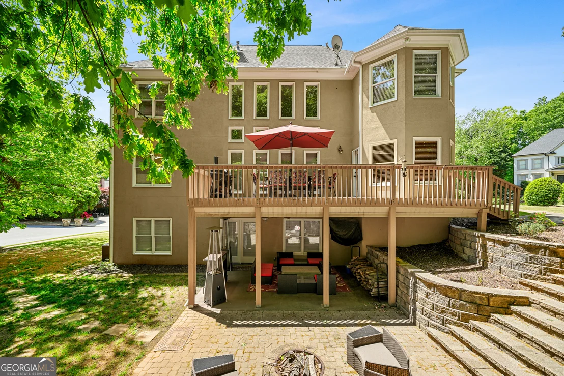 Photo of 990 Autumn Close