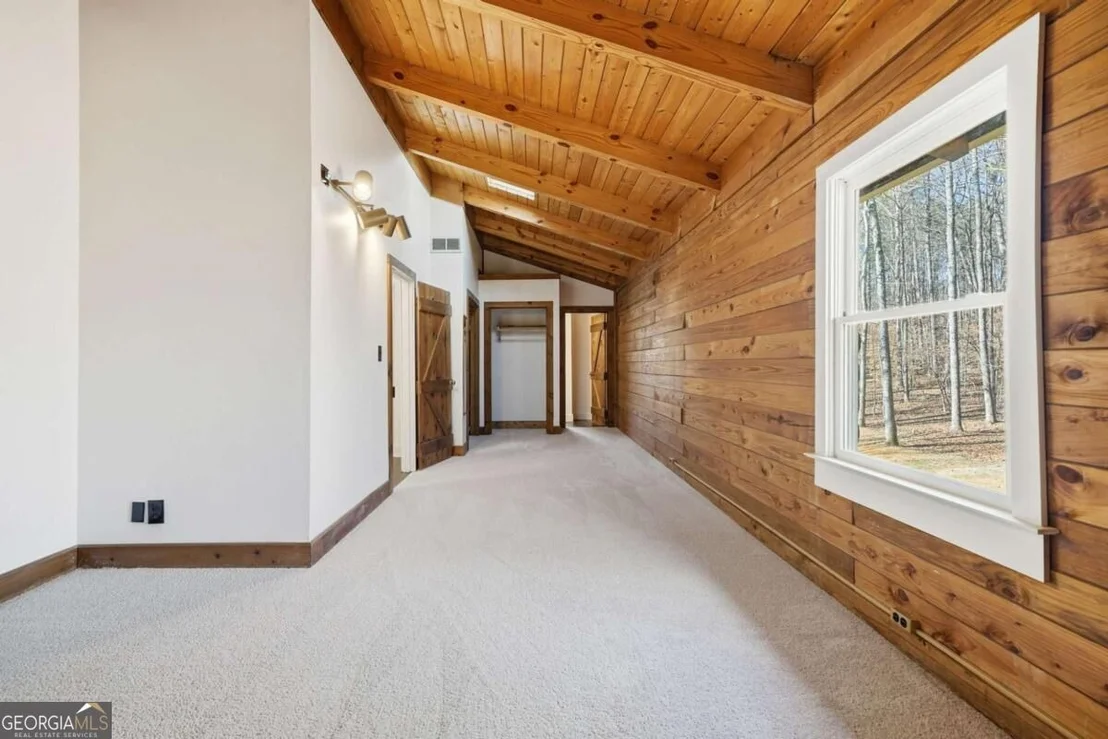 Photo of 437 Twin Lakes Drive