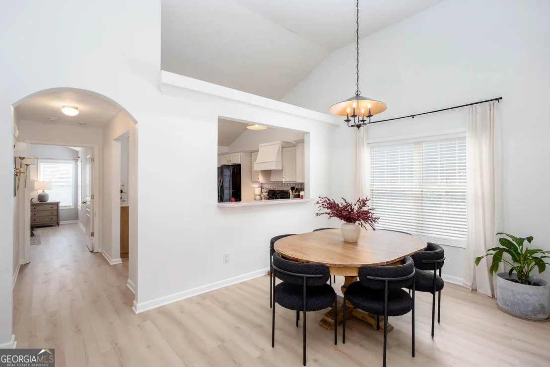 Photo of 410 Arrowhead Trail
