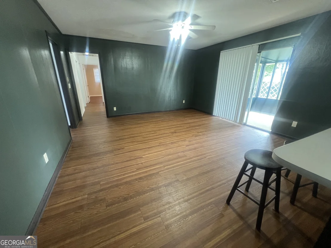 Photo of 2103 Aimwell Road