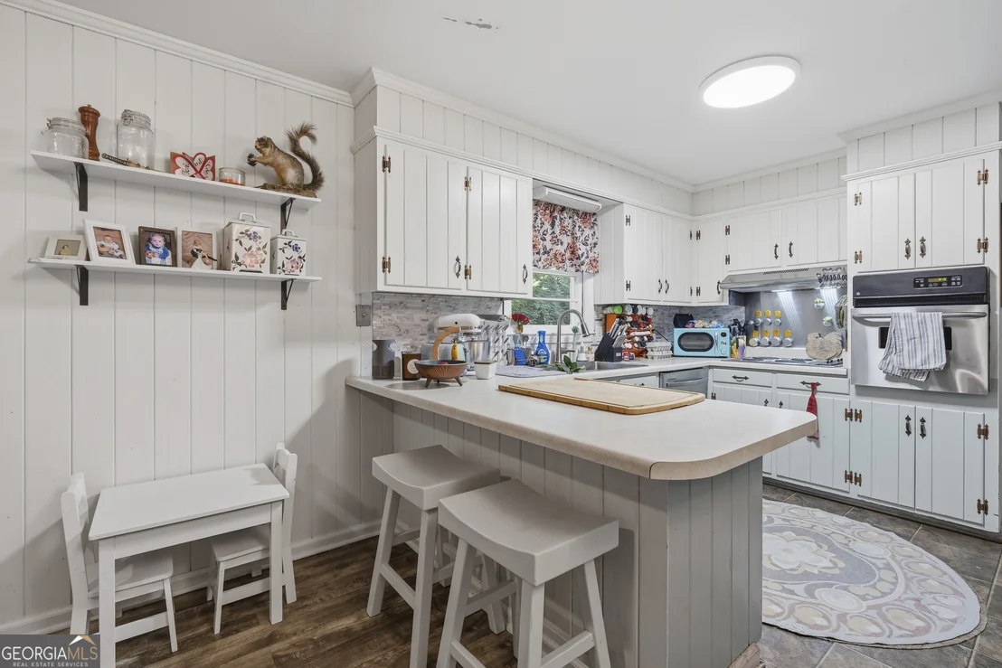 Photo of 1179 Matthews Place