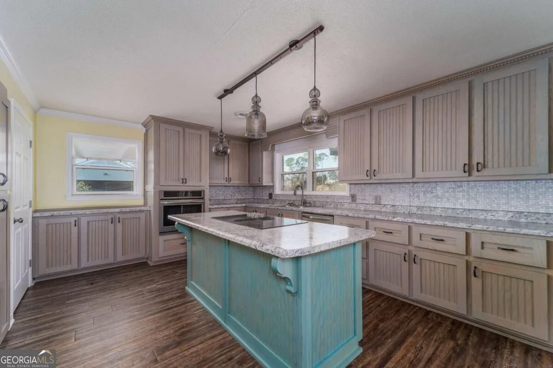 Photo of 1729 W Forest Drive
