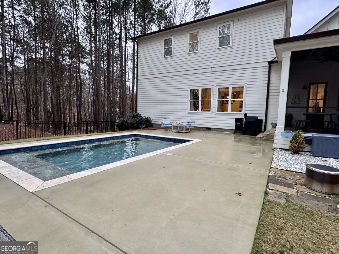Photo of 318 Stonebridge Boulevard