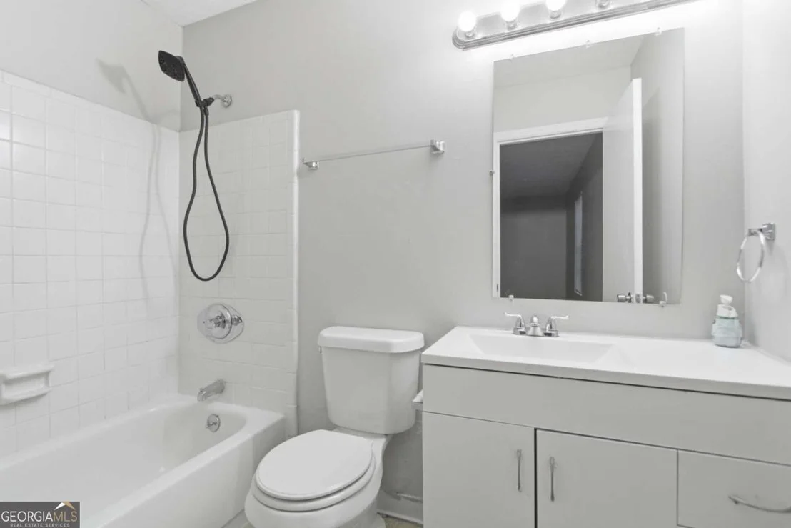 Photo of 1292 Brookvale Drive