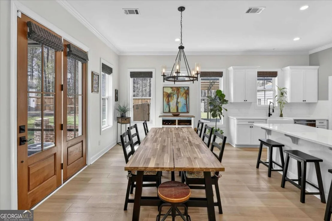 Photo of 320 Long Pond Road