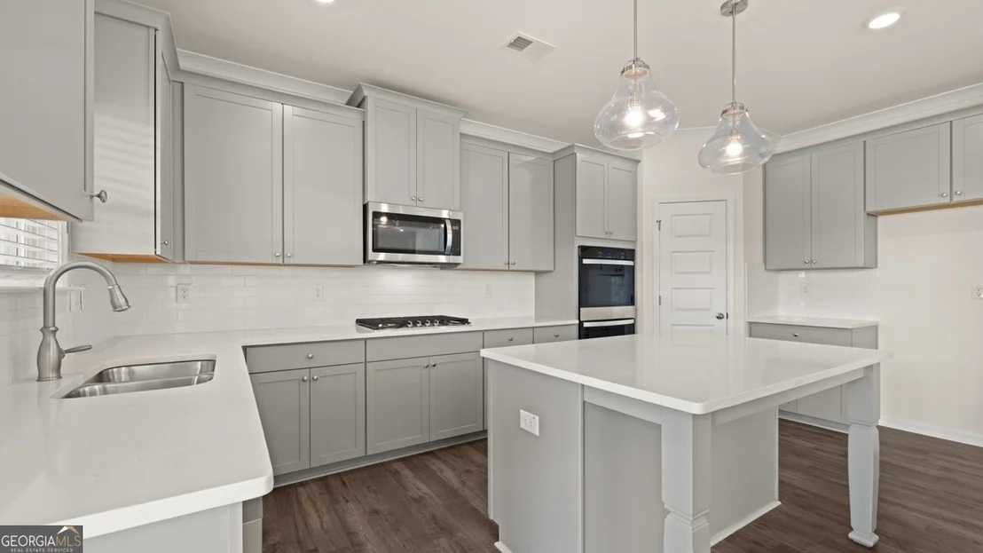 Photo of 1776 Goodwin Drive