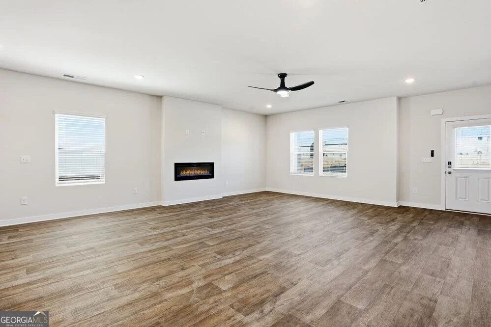 Photo of 287 Crabapple Street