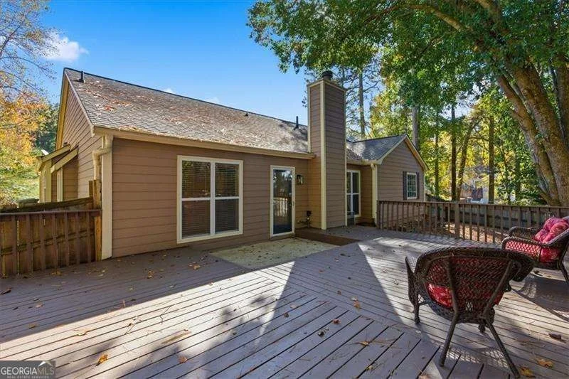 Photo of 252 Springbrooke Trail