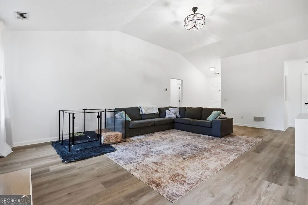 Photo of 605 Maple Forge Drive