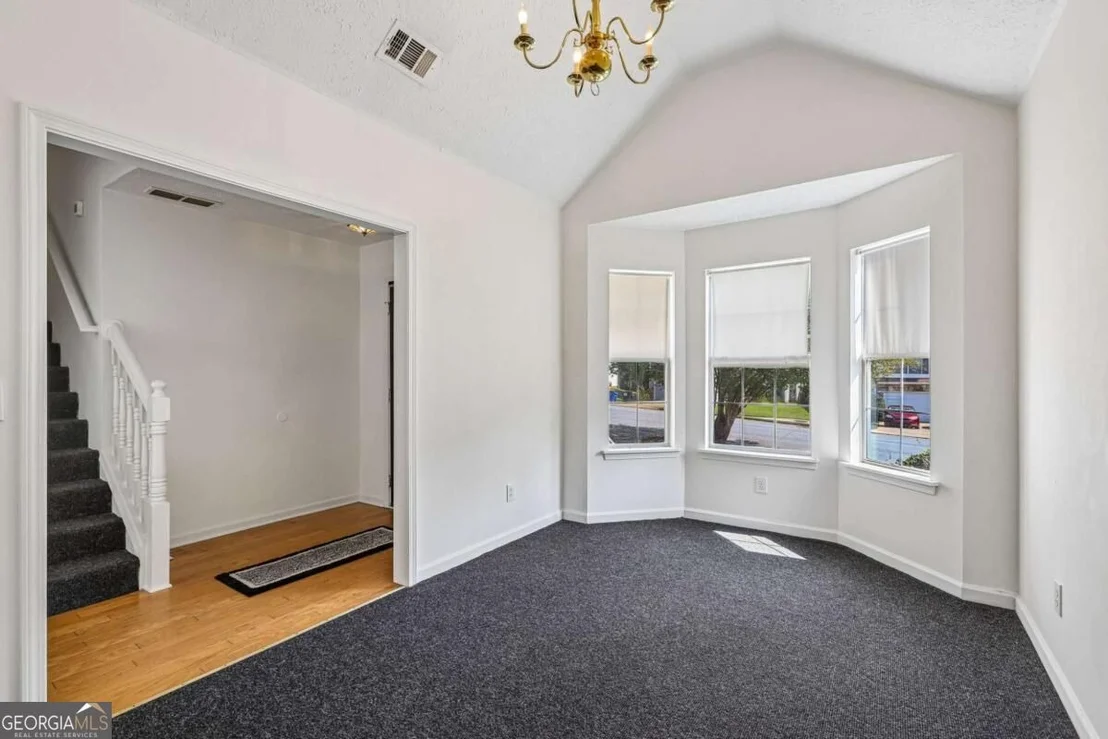 Photo of 4031 Robin Circle