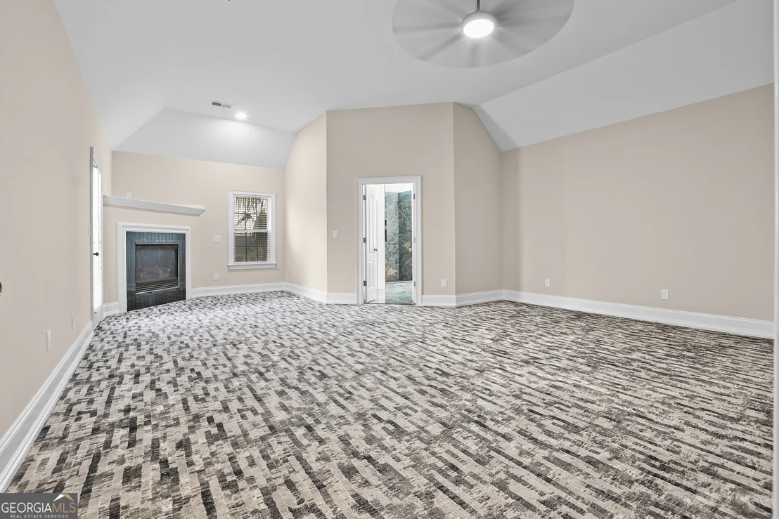 Photo of 1215 Persimmon Way