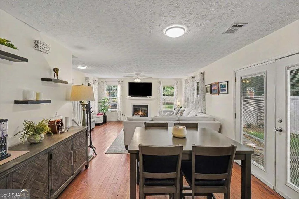 Photo of 321 Windcroft Lane