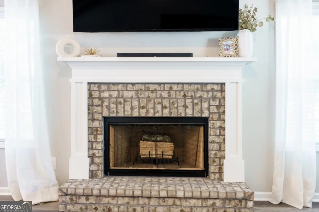 Photo of 398 Sunset Drive