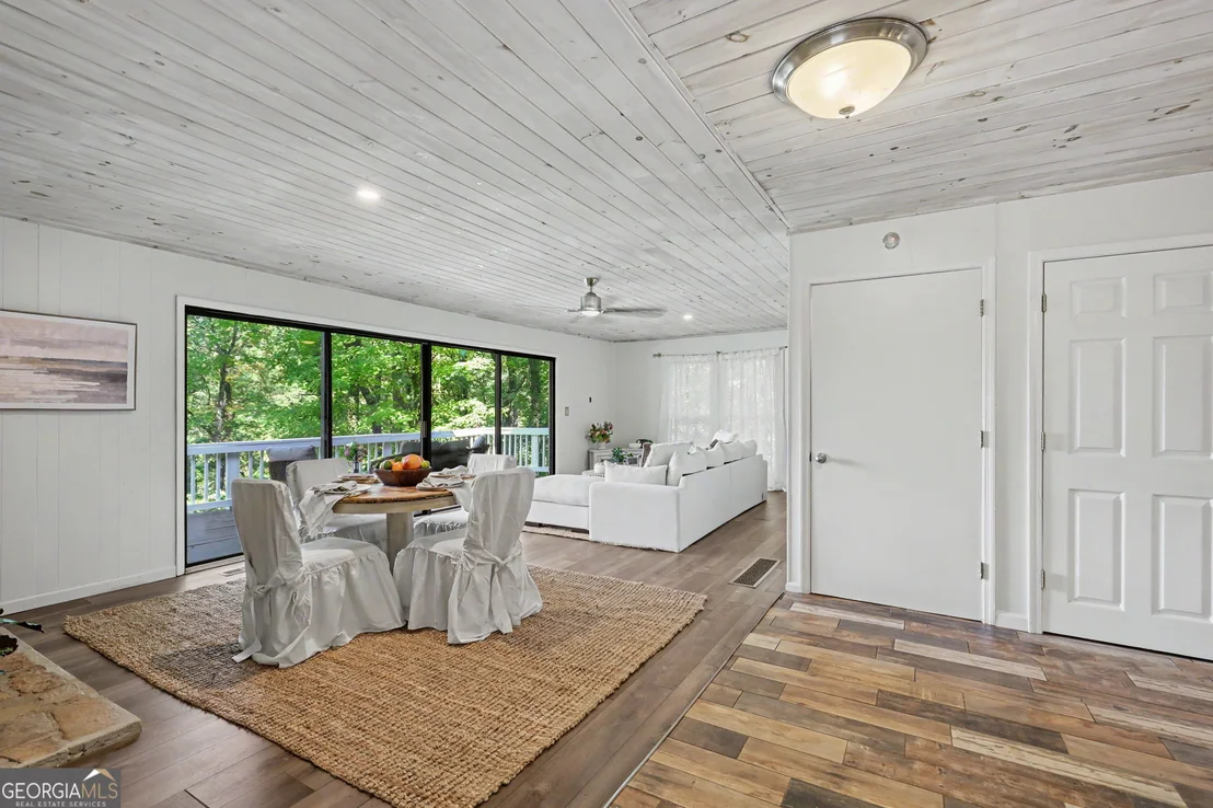 Photo of 931 Timber Bluff Drive