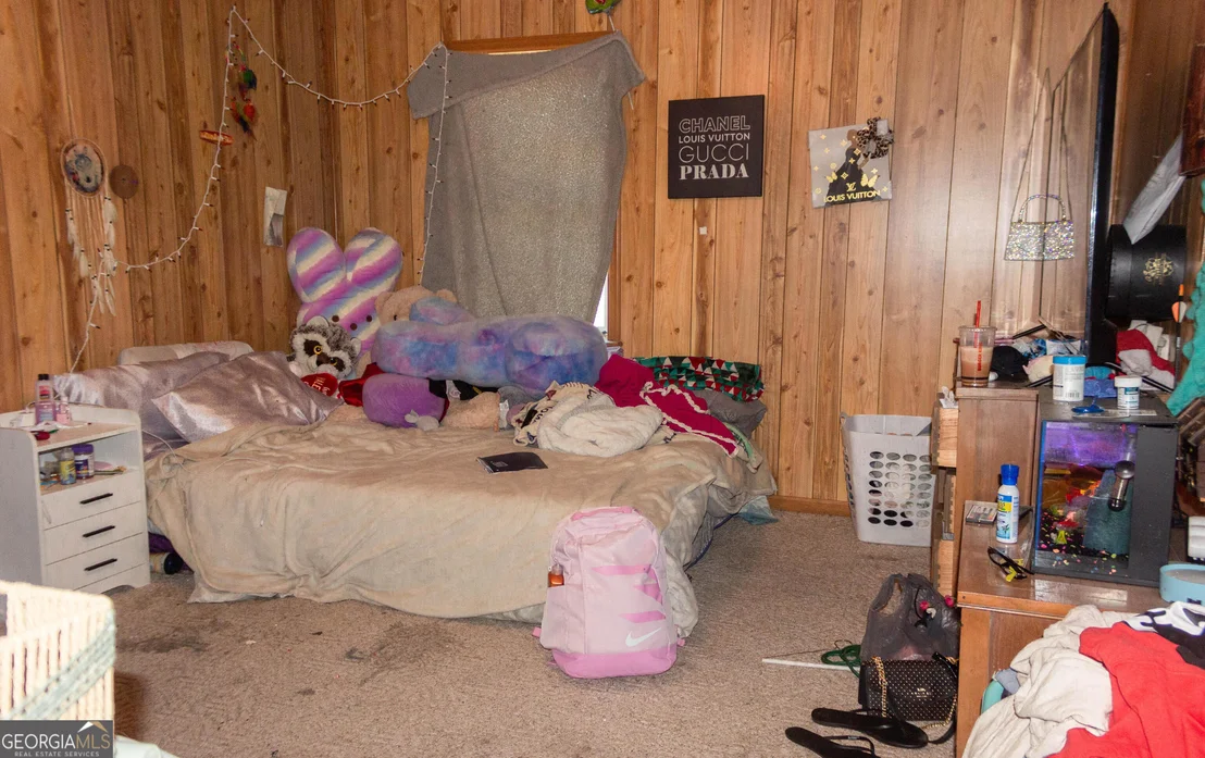 Photo of 695 Jasmine Drive