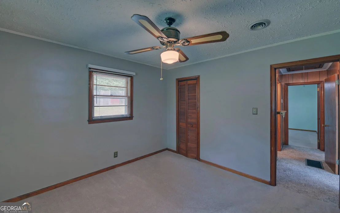 Photo of 211 Hilltop Lane