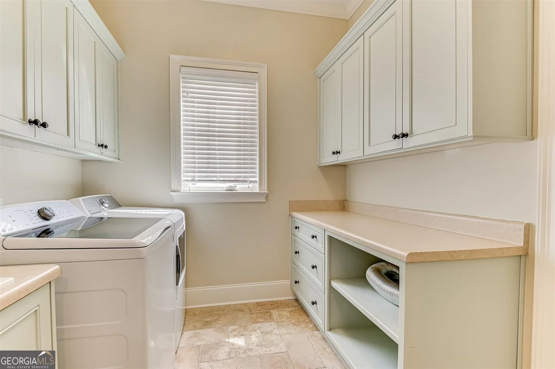 Photo of 1052 Emerald Place