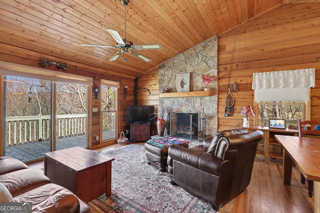 Photo of 437 Highpoint Drive
