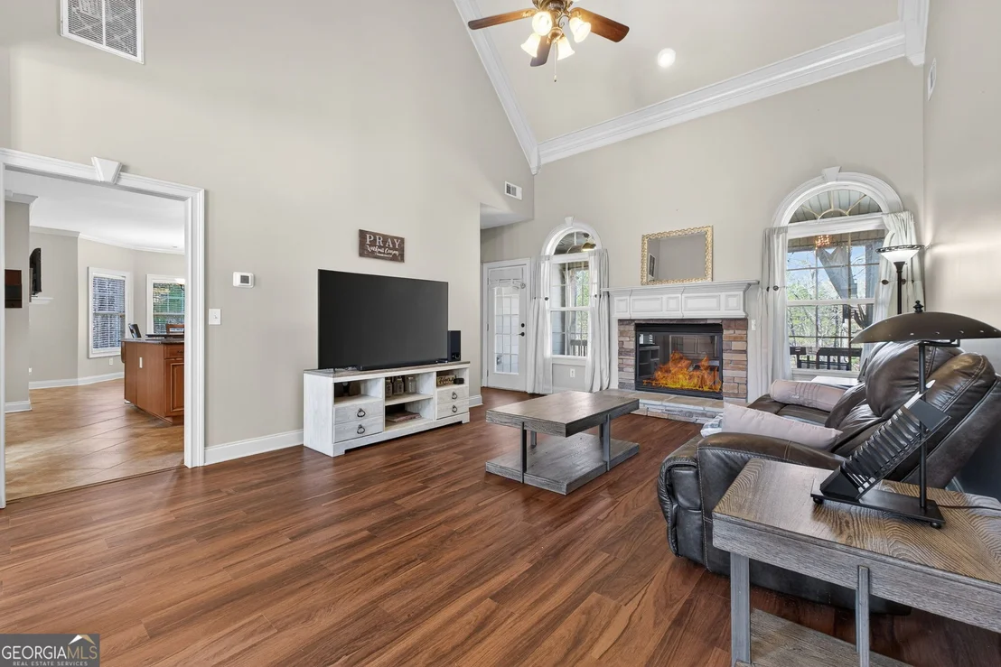 Photo of 32 River Rapids Drive