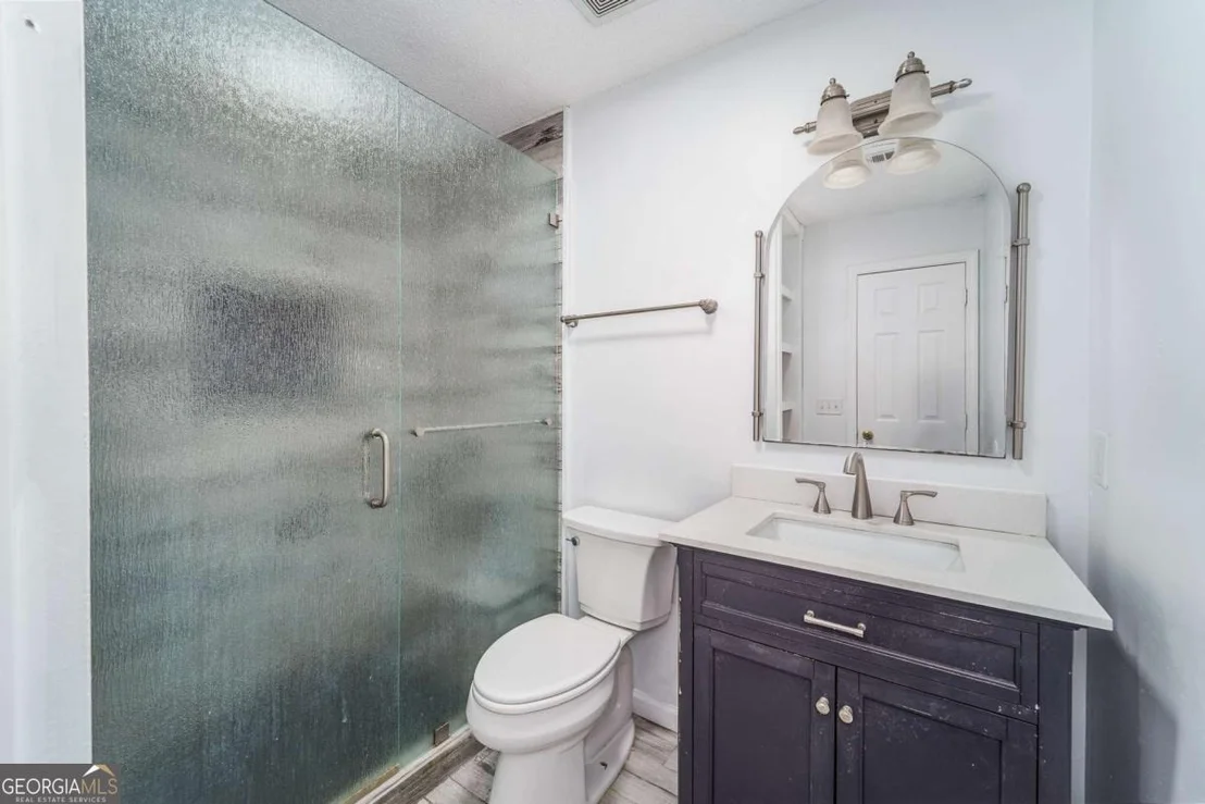 Photo of 301 Ridge Lane