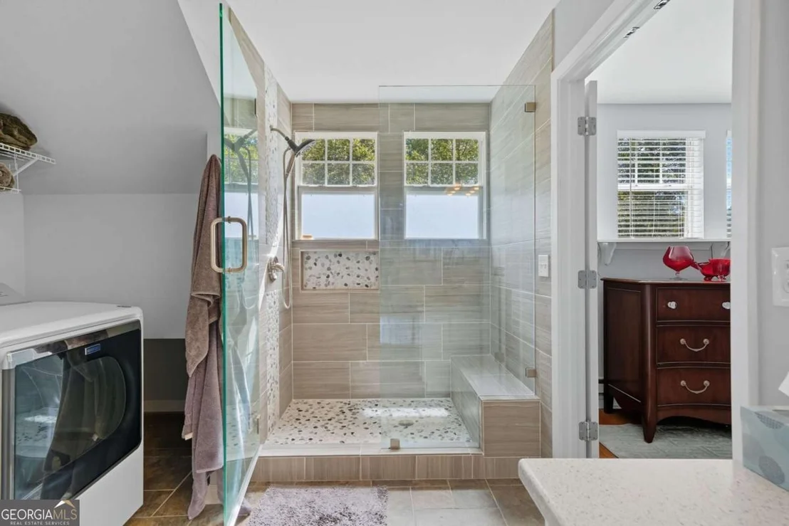 Photo of 263 Lakeside Drive