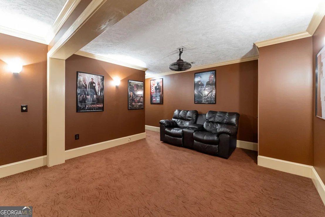 Photo of 5725 Ash Drive