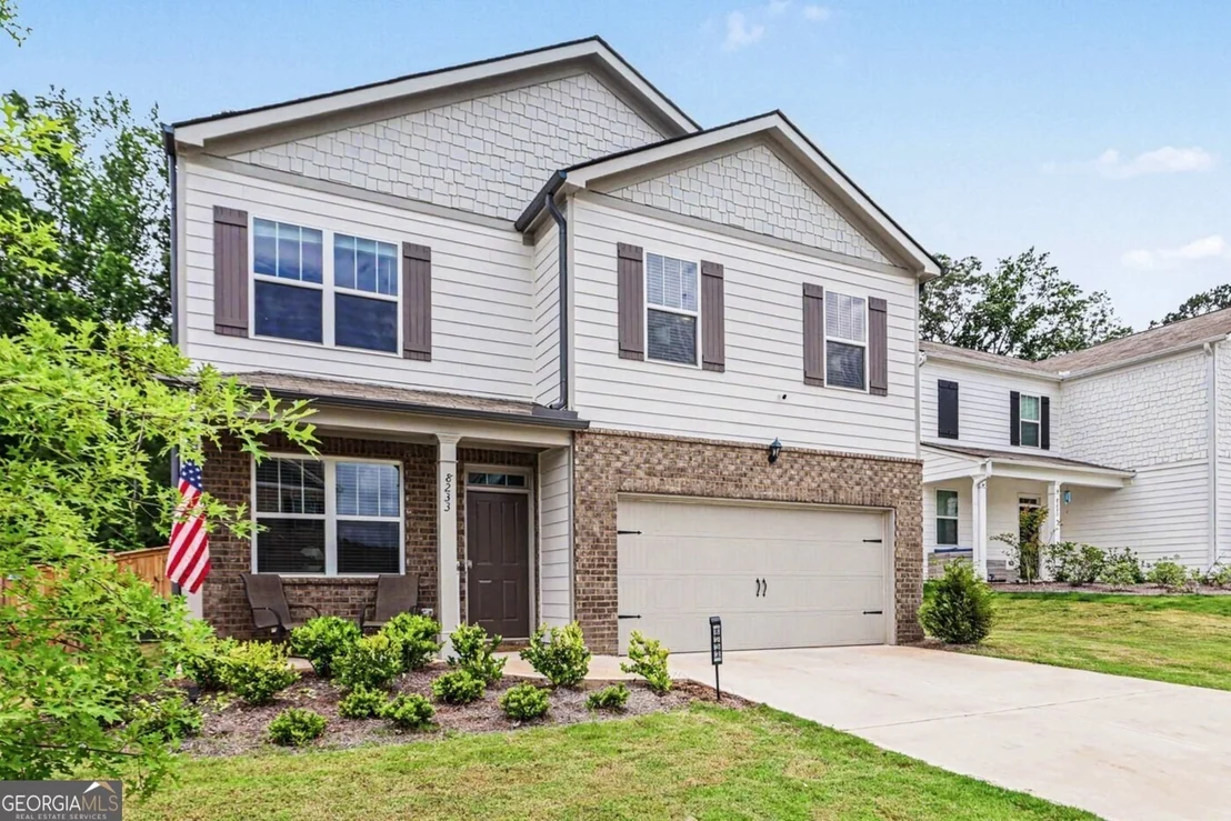 Photo of 8233 Bluewater Drive