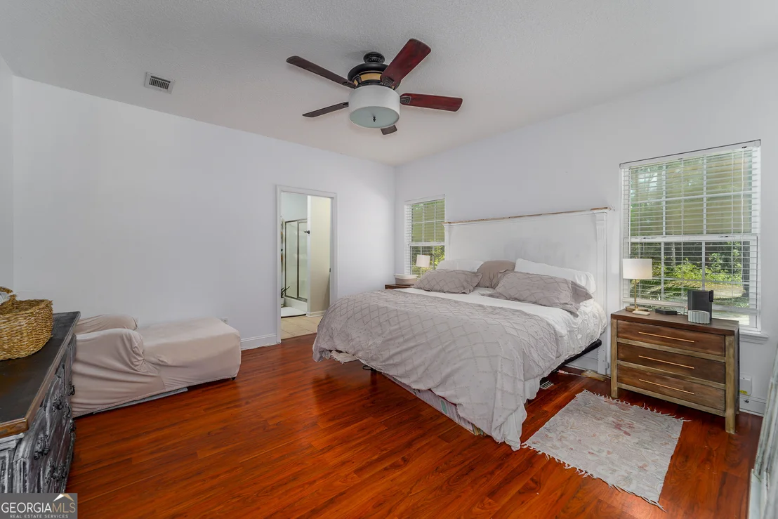 Photo of 5512 Newton Road