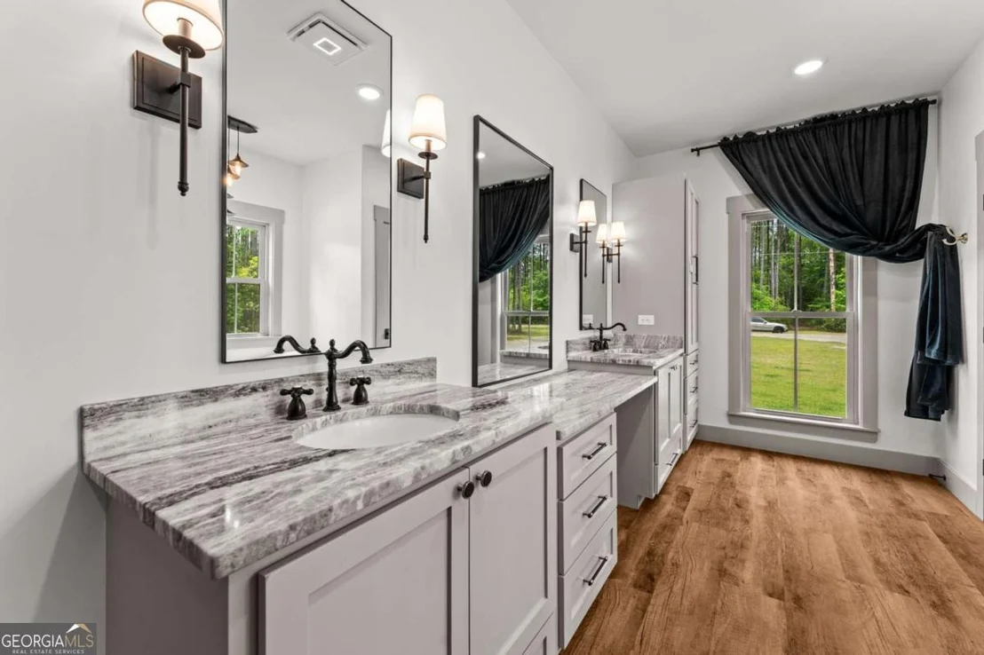 Photo of 3583 Blue Jay Road