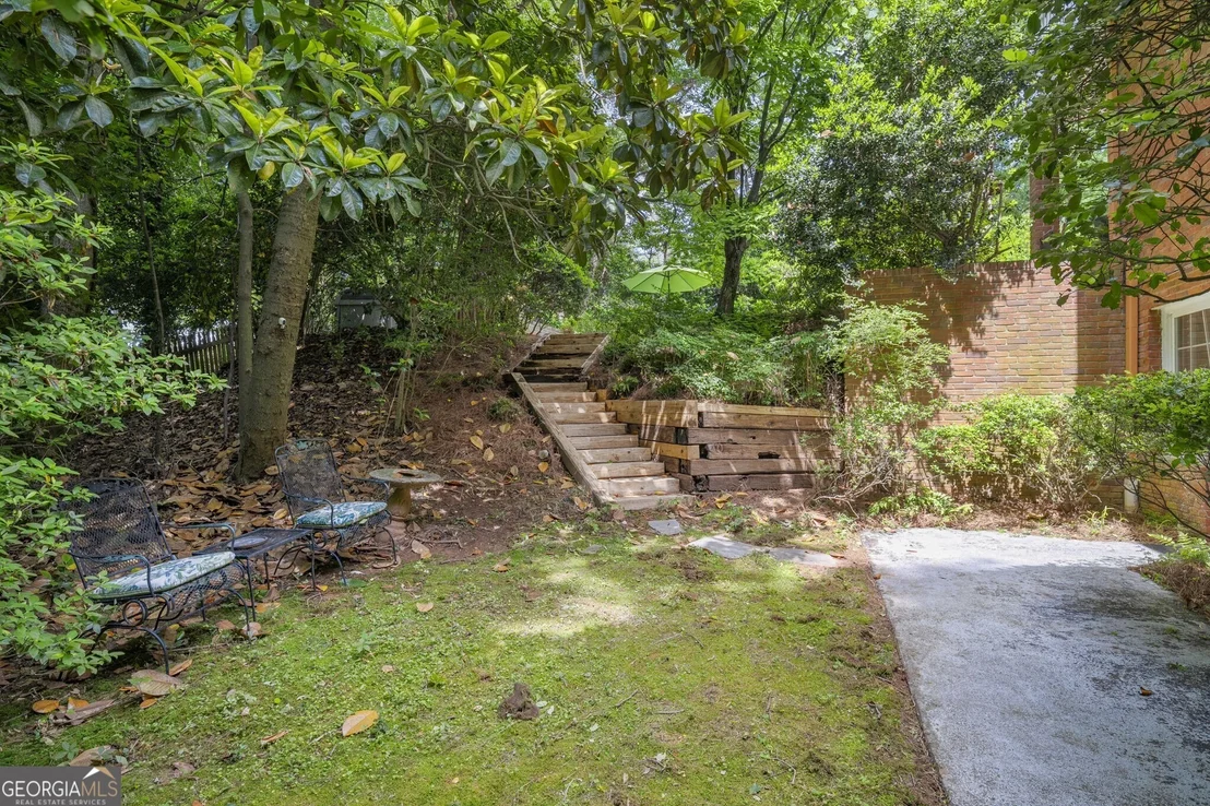 Photo of 9100 Huntcliff Trace