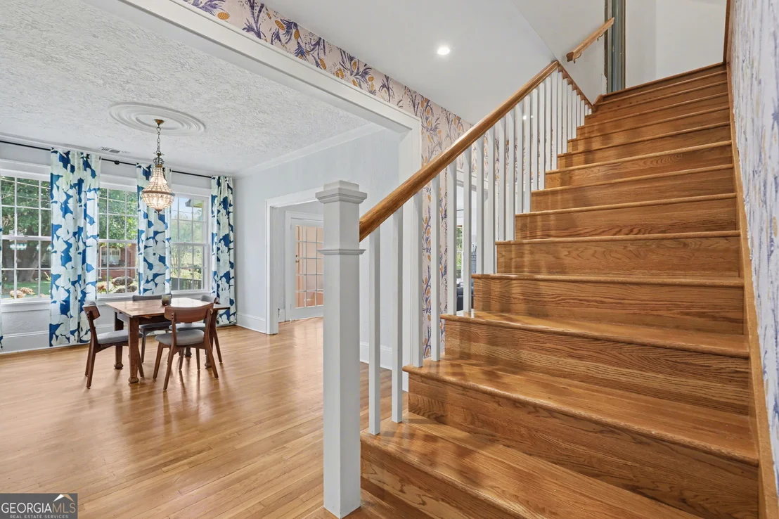Photo of 33 Maple Street