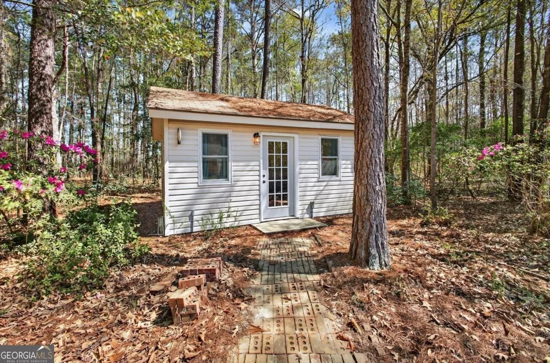 Photo of 560 Log Landing Road
