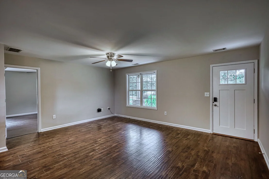 Photo of 1020 Flat Rock Road