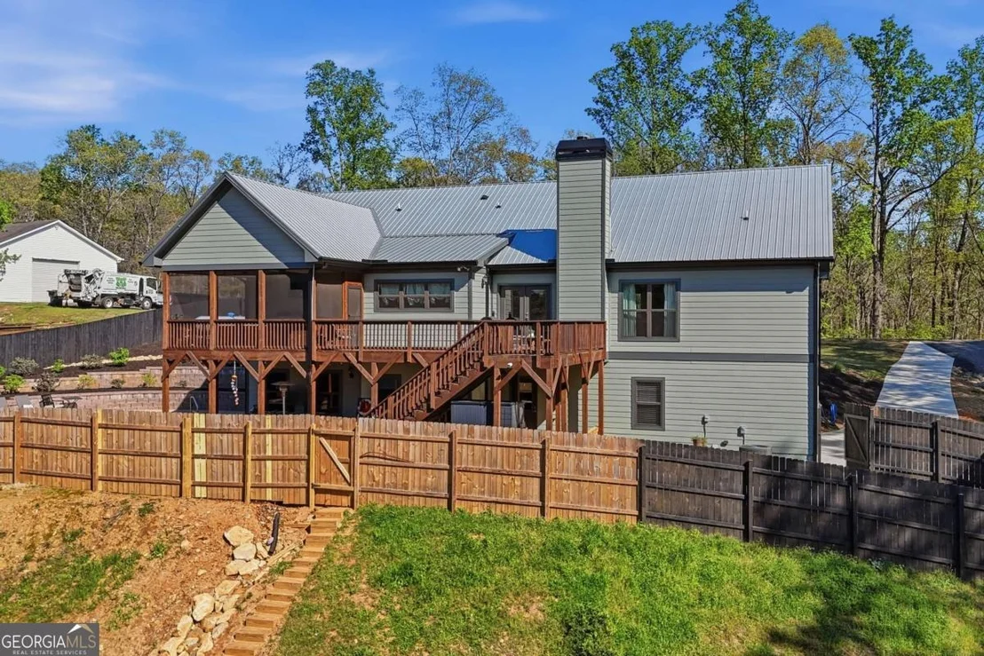 Photo of 2865 Flatbottom Road