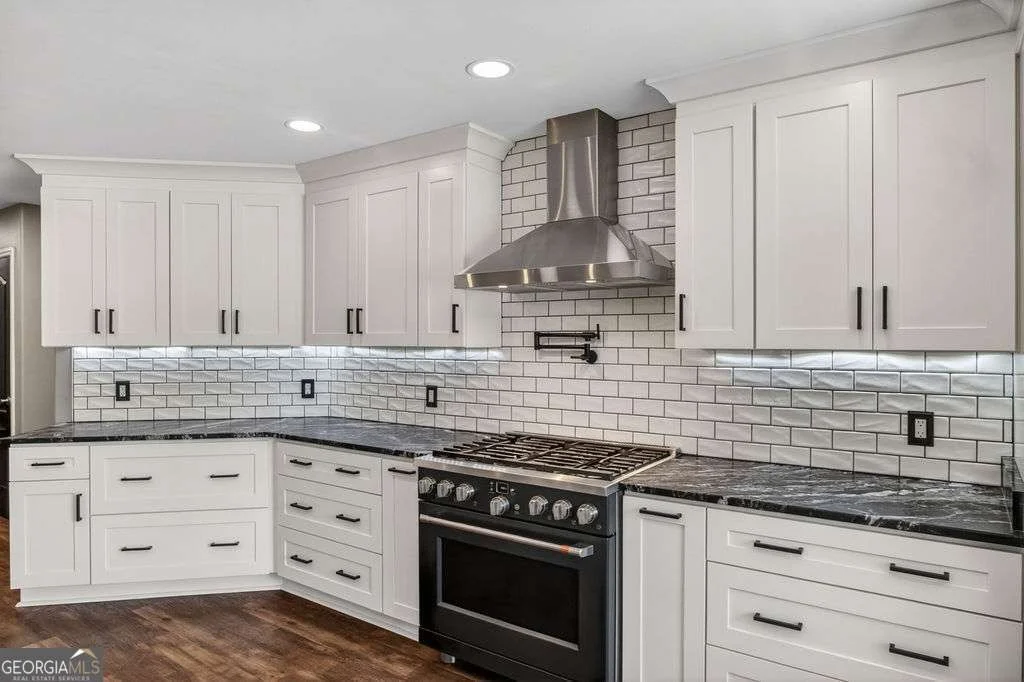 Photo of 1040 Sapphire Trail