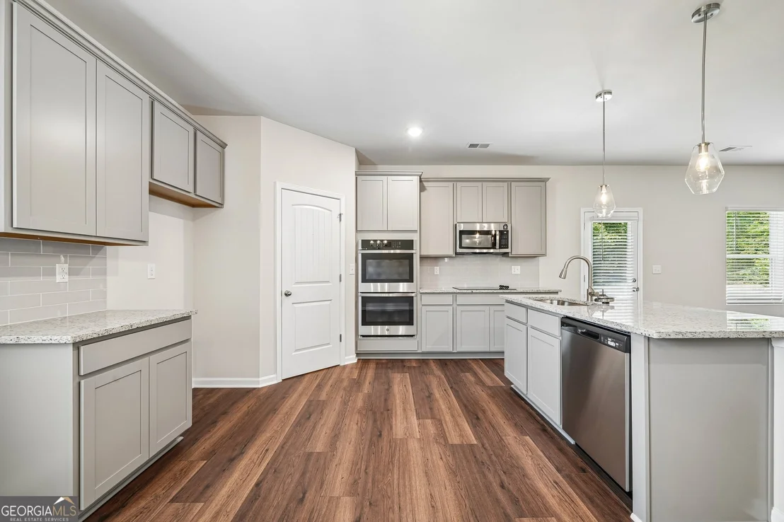 Photo of 140 Post Oak Drive