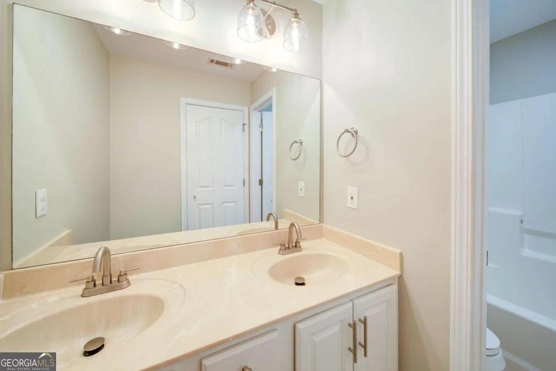 Photo of 2119 Imperial Drive